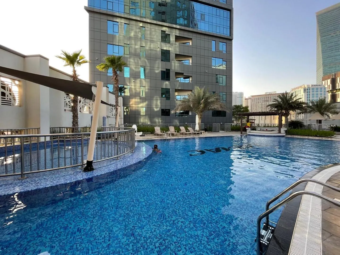 Guestready - Modern Delights In Business Bay Apartment Dubai